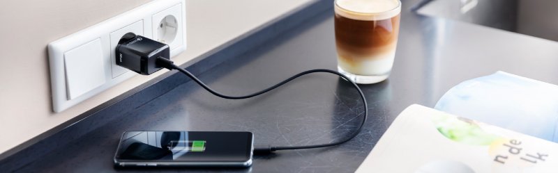 TRUST Velox18 Advanced USB-C Fast-charger with PD3.0 & QC4+ - obrázek č. 3