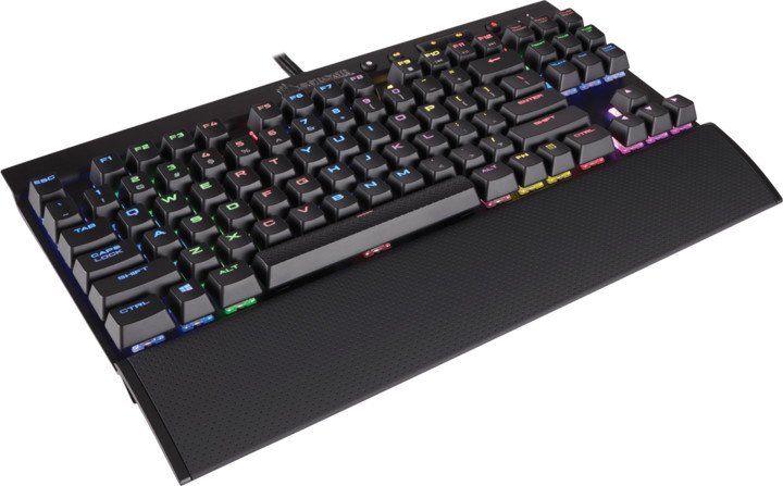CORSAIR herní klávesnice K65 LUX RGB Cherry MX Compact, US - obrázek č. 2