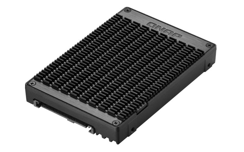 QNAP adaptér QDA-UMP4 (1x M.2 2280 PCIe 4.0 NVMe SSD slot v 2,5" U.2 PCIe 4.0 NVMe SSD rámečku) - obrázek č. 2