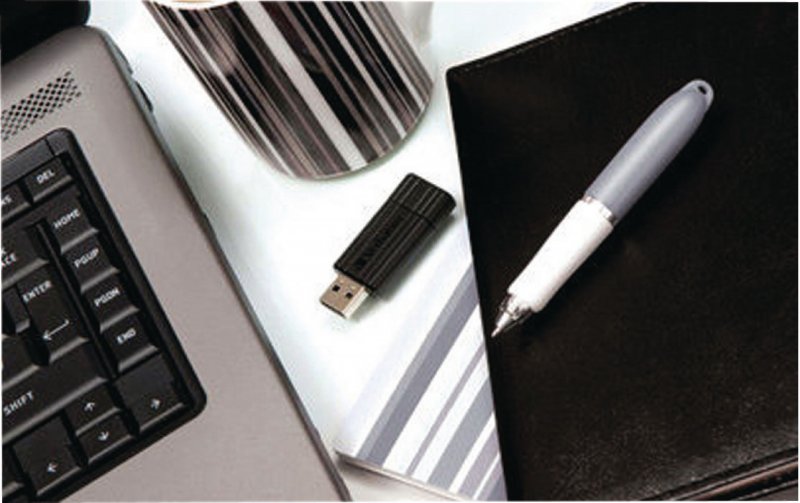 PinStripe Flash Drive USB 2.0 64GB Černá - obrázek č. 3