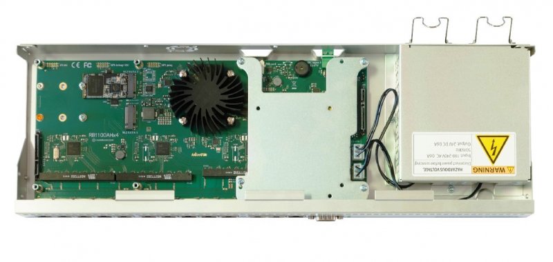 Mikrotik RouterBOARD RB1100Dx4, RB1100AHx4 Dude Edition, 1GB RAM, 4x 1.4 GHz, RouterOS L6 - obrázek č. 1