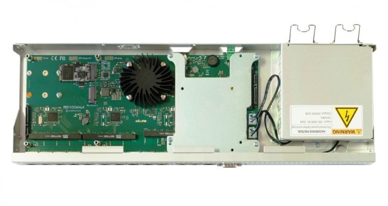 Mikrotik RouterBOARD RB1100x4, RB1100AHx4, 1GB RAM, 4x 1.4 GHz, RouterOS L6 - obrázek č. 1