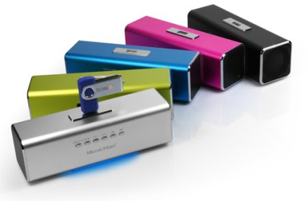 Technaxx MusicMan, baterie 600 mAh, FM, USB, růž. - obrázek produktu