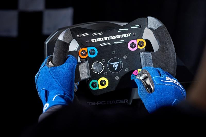 Thrustmaster volant včetně základy TS PC Racer pro PC - obrázek č. 3