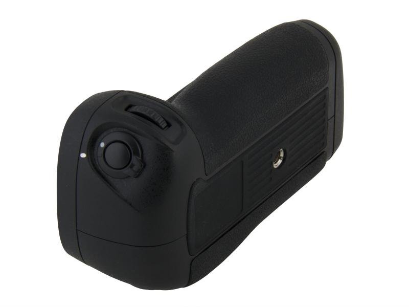 Avacom bateriový grip MB-D15 pro Nikon D7100, D7200 - obrázek č. 1
