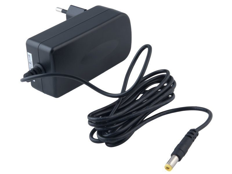 Napájecí adaptér univerzální 12V 2A 24W konektor 5,5mm x 2,1mm plus pól uprostřed - vhodný i pro nábytkové instalace AV - obrázek produktu