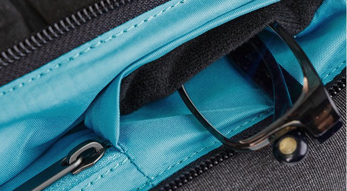 Xiaomi Mi City Backpack Dark Blue - obrázek č. 4