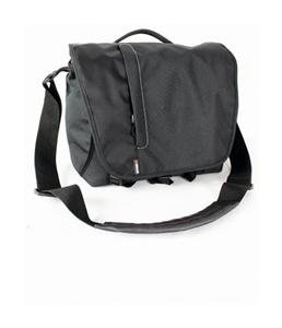 BRAUN taška KENORA 330 (31x14x24,5 cm, černá) - obrázek produktu