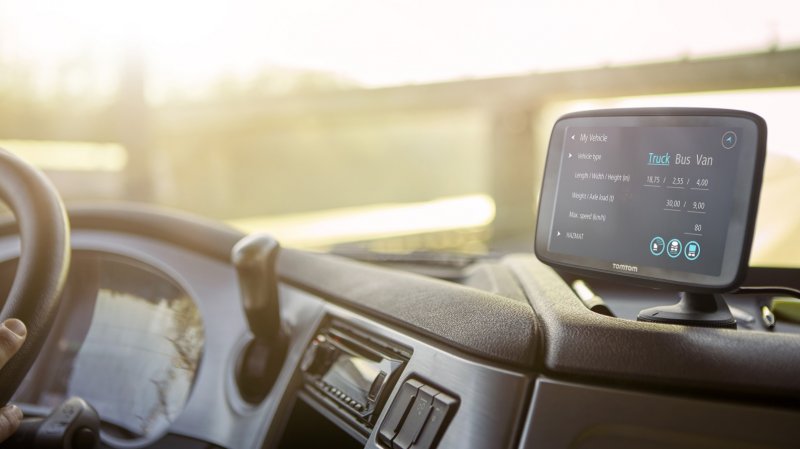 TomTom GO Professional 6200 EU, Wi-Fi, LIFETIME mapy - obrázek č. 4