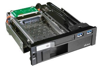 AKASA Lokstor M51 - 2.5" a 3.5" HDD rack do 5,25" - obrázek produktu
