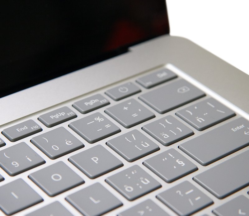 Microsoft Surface Laptop 7 Copilot+ (CZ.SK) / SD-X Elite / 15" / 2496x1664 / T / 16GB / 256GB / Adreno / W11H / Platin - obrázek č. 8