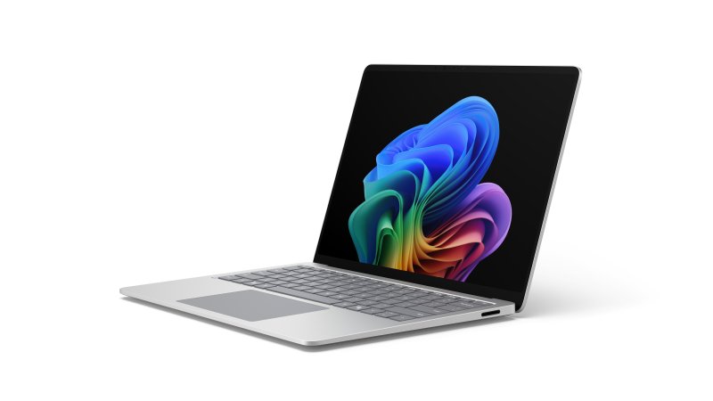 Microsoft Surface Laptop 13.8" (8. edice) SD-X2 Elite - 32 GB, 1 TB SSD, 13,8" dotykový, Windows 11 Pro - obrázek produktu