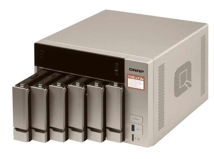 QNAP TVS-673e-4G (2,1 GHz/ 4GB RAM/ 6xSATA/ 2xHDMI 1.4b) - obrázek č. 1