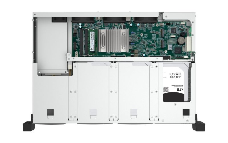 QNAP TS-855eU-8G (8core 2,8GHz, 8GB RAM, 8x SATA, 2x 2,5GbE, 2x M.2 NVMe, 2x PCIe, malá hloubka) - obrázek č. 3