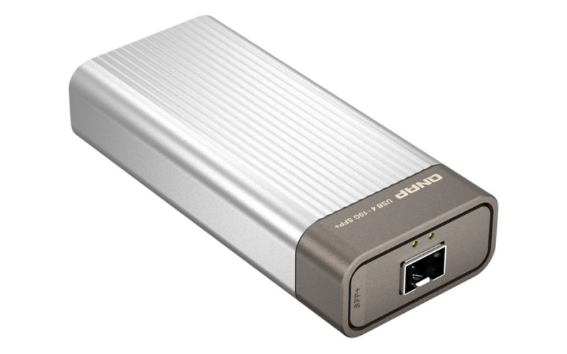 QNAP QNA-UC10G1SF- adaptér USB-C 4 (podpora Thunderbolt 3 a 4) na 10GbE SFP+ (pasivní chlazení) - obrázek č. 4
