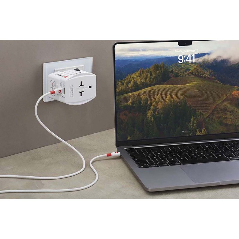 Inovativní dvoupólový světový cestovní adaptér s integrovanou dvojitou nabíječkou USB (1x USB C a 1x USB) SKR1302974 - obrázek č. 3