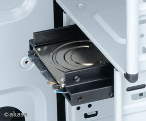 AKASA  montážní kit do 3,5" pro 2 x 2,5" SSD - obrázek č. 3