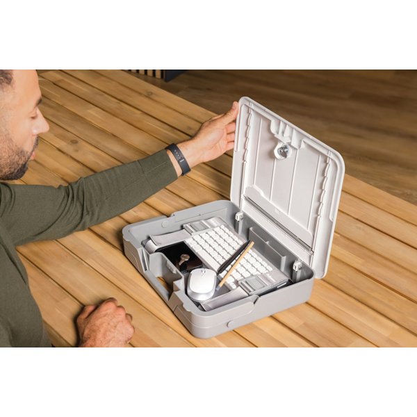 Kufřík a podložka pod notebook Fellowes BREYTA bílý - obrázek č. 6