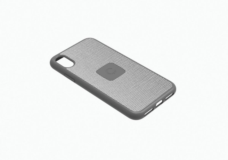 CYGNETT iPhone X Slim Case with Carbon Fibre in Silver - obrázek č. 1