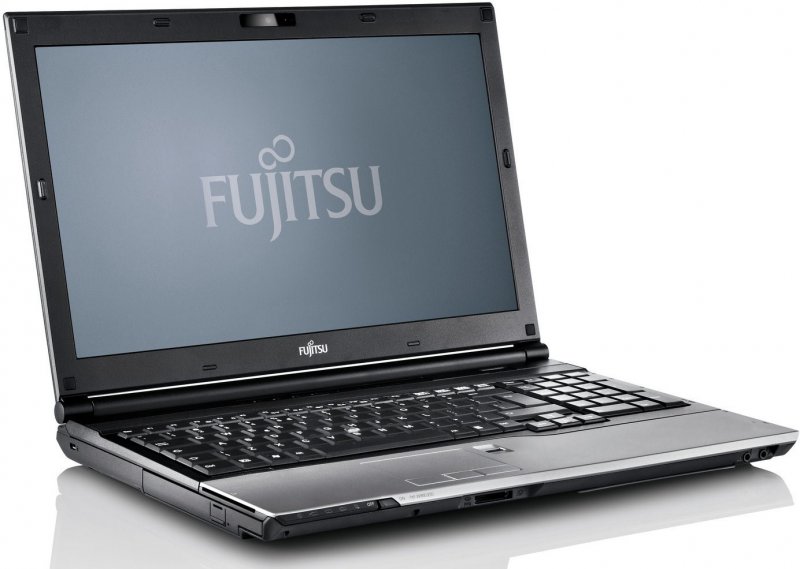 FUJITSU CELSIUS H720 15,6" / Intel Core i7 / 128GB / 8GB - obrázek č. 1