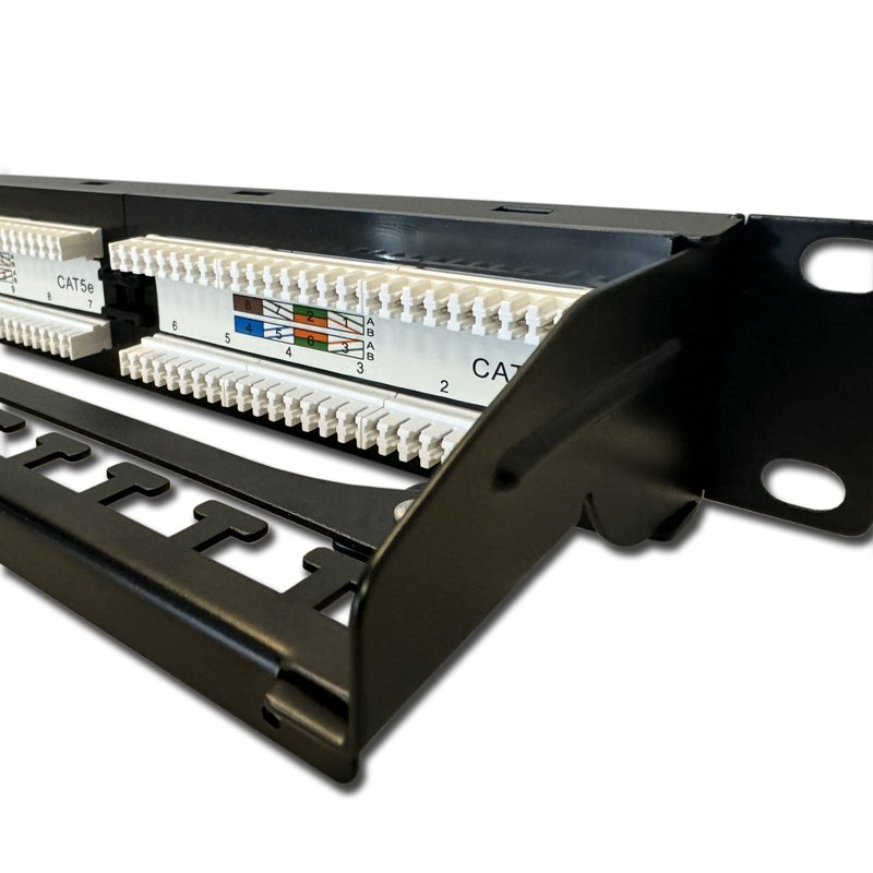 DATACOM Patch panel 19" UTP 24 port CAT5E DUAL 1U BK (4x6p) vyvazovací lišta - obrázek produktu