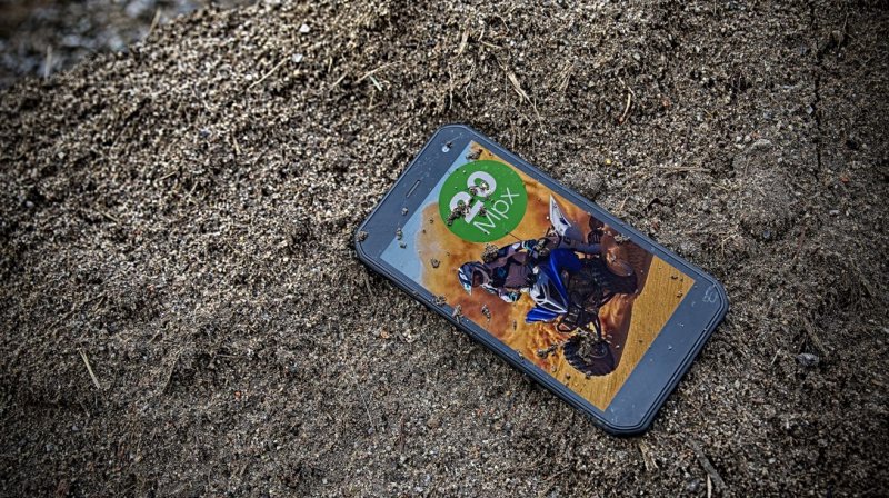 EVOLVEO StrongPhone G8, vodotěsný odolný Android Octa Core smartphone - obrázek č. 8