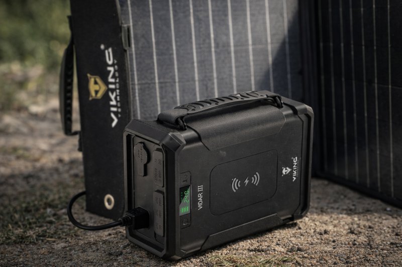 Set powerbanka Viking VIDAR III a solární panel Viking L60 PD - obrázek č. 2