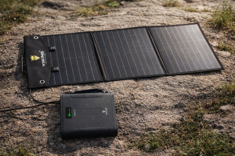 Set powerbanka Viking VIDAR IV a solární panel Viking L60 PD - obrázek č. 1