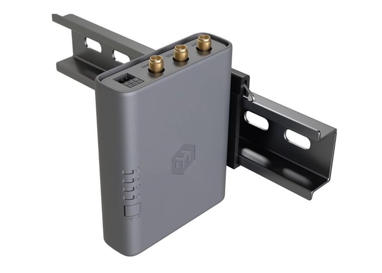 Mikrotik EC25-EU&KNe, KNOT Embedded LTE4, IoT / LTE Gateway, 1x Gb Eth(PoE-in), eSIM+Nano SIM,RouterOS - obrázek č. 2