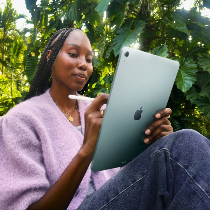 Apple iPad Air 13" / (M4) Wi-Fi / 13" / 2732x2048 / 12GB / 1TB / iPadOS26 / Starlight - obrázek č. 9
